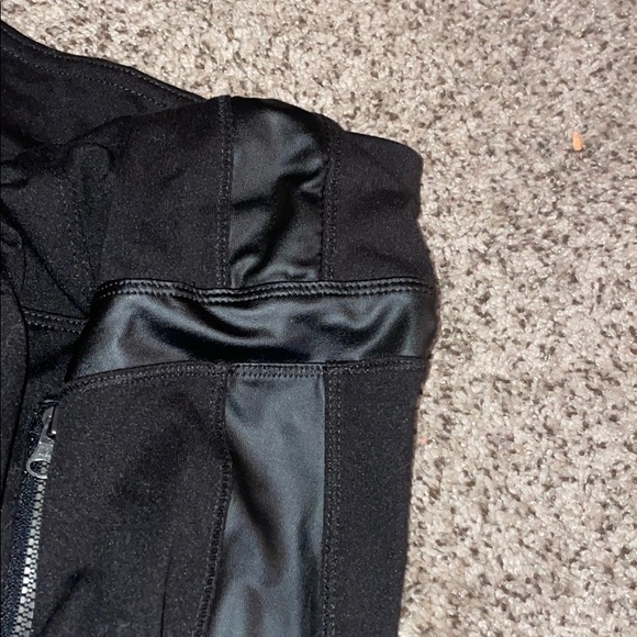 Black Leggings - Picture 4 of 4